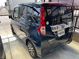 TOYOTA ROOMY 2018