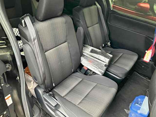 TOYOTA VOXY 2018
