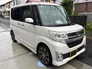DAIHATSU TANTO 2014