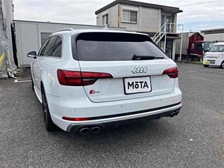 AUDI S4 2017