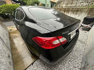 NISSAN FUGA 2014