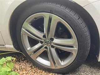 VOLKSWAGEN PASSAT VARIANT 2015