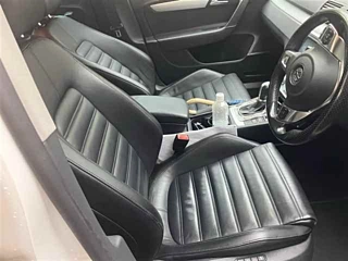 VOLKSWAGEN PASSAT VARIANT 2015
