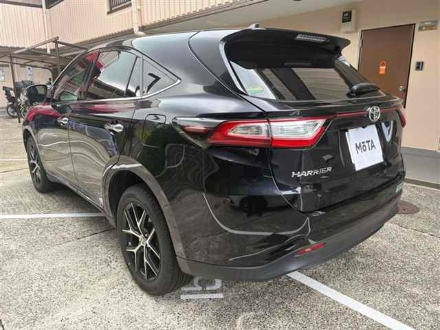 TOYOTA HARRIER 2019