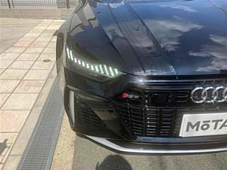 AUDI RS7 2021