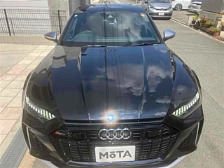 AUDI RS7 2021
