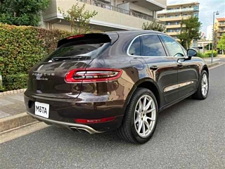 PORSCHE MACAN 2016