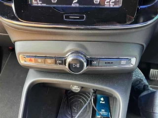 VOLVO XC40 2018