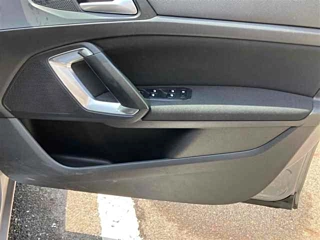 PEUGEOT 308 2015