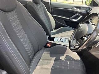 PEUGEOT 308 2015