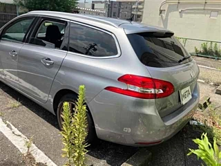 PEUGEOT 308 2015