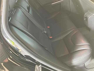 VOLVO V60 2016