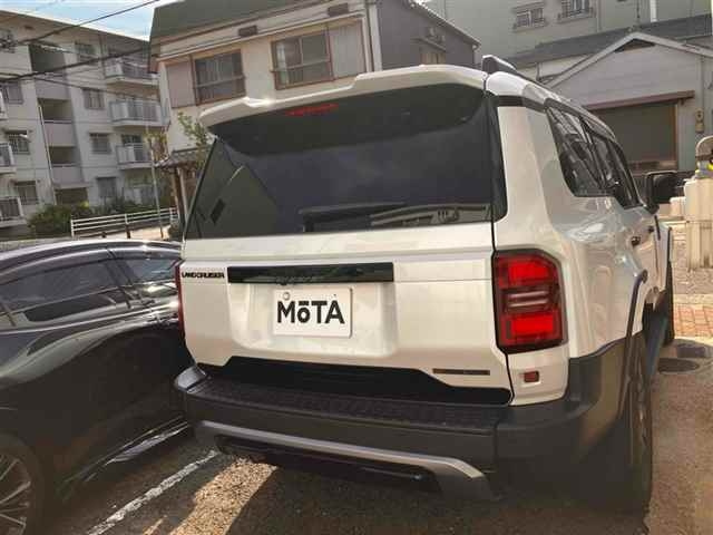 TOYOTA LAND CRUISER 2024