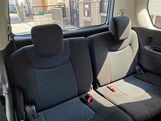 NISSAN SERENA 2013