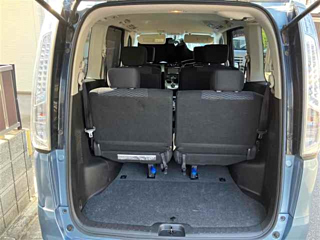 NISSAN SERENA 2013