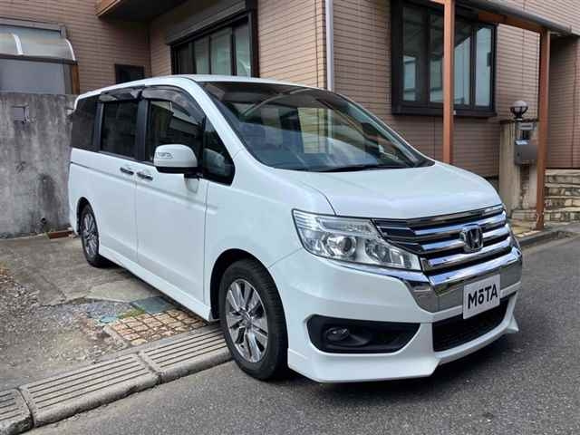 HONDA STEP WAGON 2012