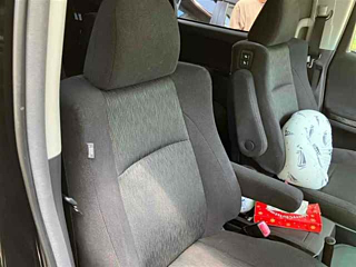 TOYOTA VELLFIRE 2011