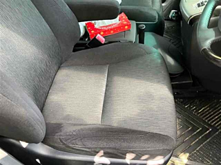 TOYOTA VELLFIRE 2011