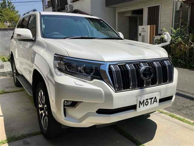 TOYOTA LAND CRUISER PRADO 2022