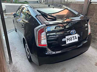 TOYOTA PRIUS 2015
