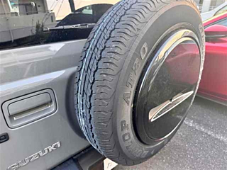 SUZUKI JIMNY SIERRA 2023