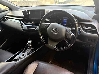 TOYOTA C-HR 2017