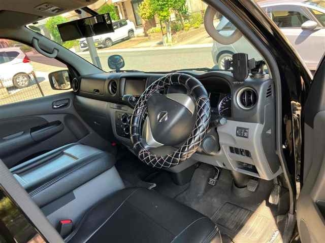 NISSAN CARAVAN VAN 2014