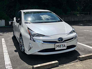 TOYOTA PRIUS 2016
