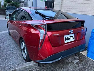 TOYOTA PRIUS 2017