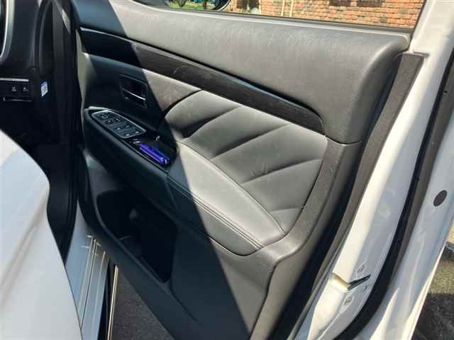 MITSUBISHI OUTLANDER PHEV 2018