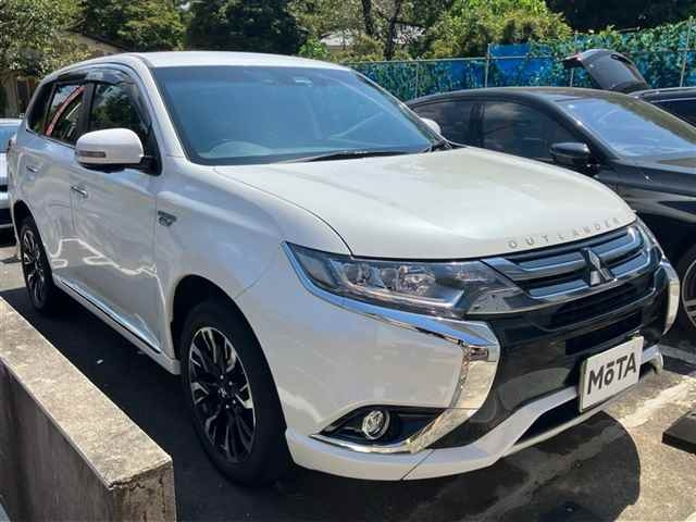 MITSUBISHI OUTLANDER PHEV 2018