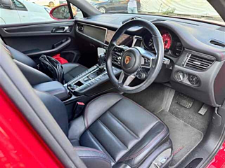 PORSCHE MACAN 2021
