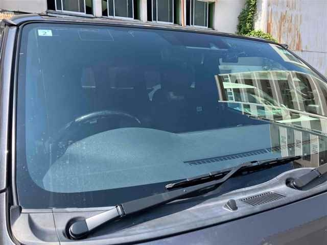 TOYOTA HIACE VAN 2021