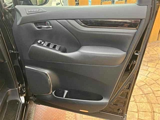 TOYOTA ALPHARD 2023