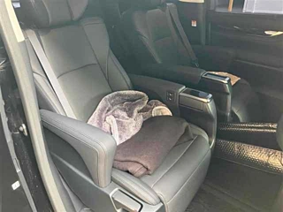 TOYOTA ALPHARD 2023