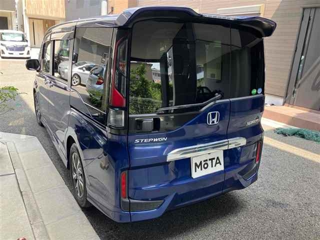 HONDA STEP WAGON 2015