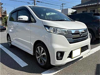 NISSAN DAYZ 2013