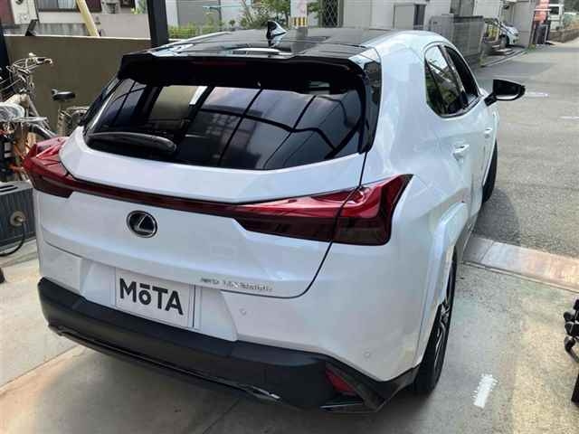 LEXUS UX 2023