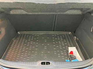 PEUGEOT 208 2018