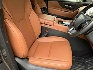 TOYOTA VELLFIRE 2025