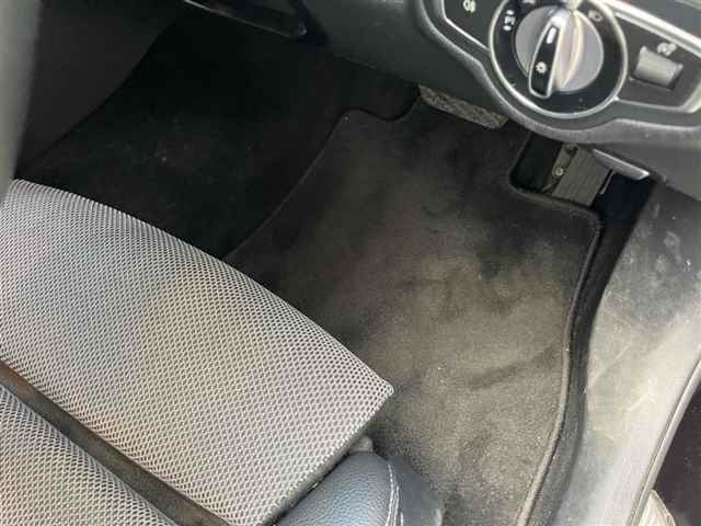 MERCEDES BENZ C CLASS 2014