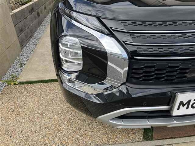 MITSUBISHI OUTLANDER PHEV 2023