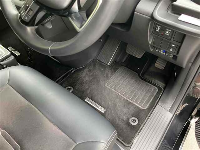 HONDA STEP WAGON 2024