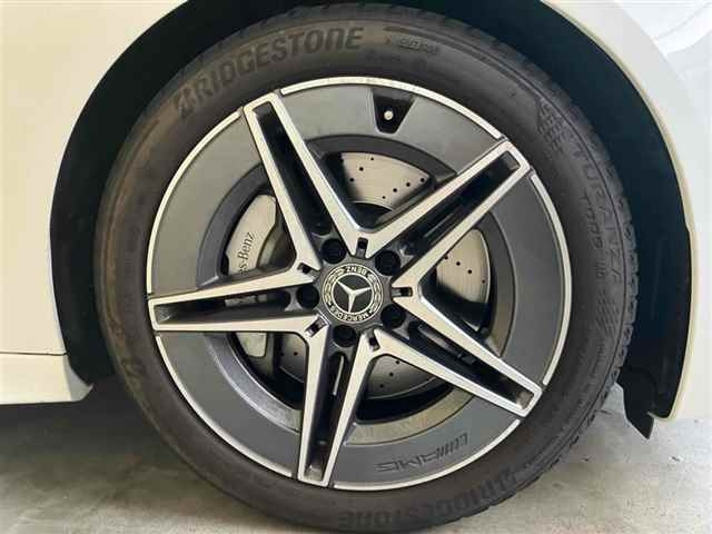 MERCEDES BENZ C CLASS 2022