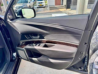 HONDA LEGEND 2015