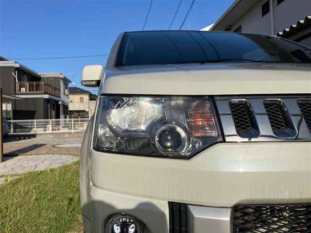 MITSUBISHI DELICA D5 2014