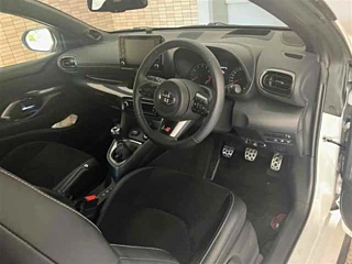 TOYOTA YARIS 2021