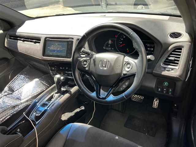 HONDA VEZEL 2016