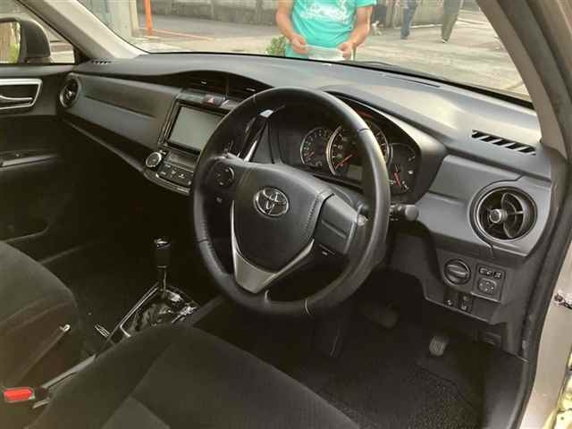 TOYOTA COROLLA AXIO 2017