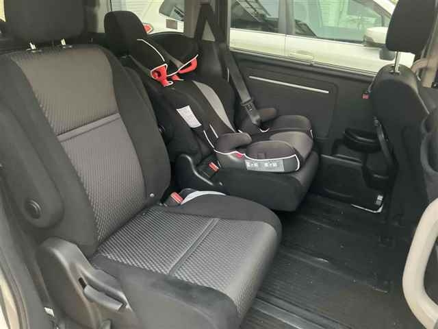 HONDA STEP WAGON 2016